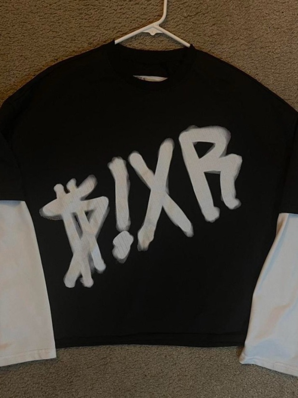 Men's Black & White Layered Graphic Long-Sleeve Shirt